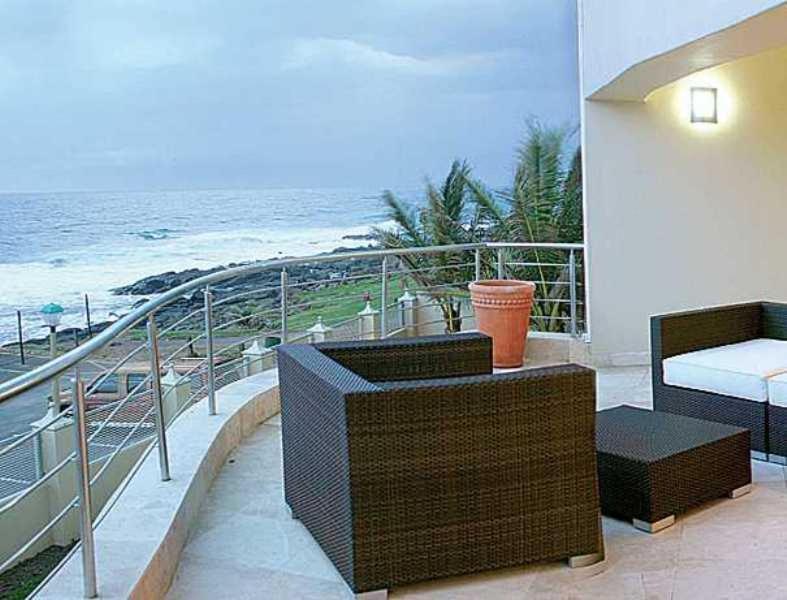 Vetho House Hotel Ballito Exterior photo